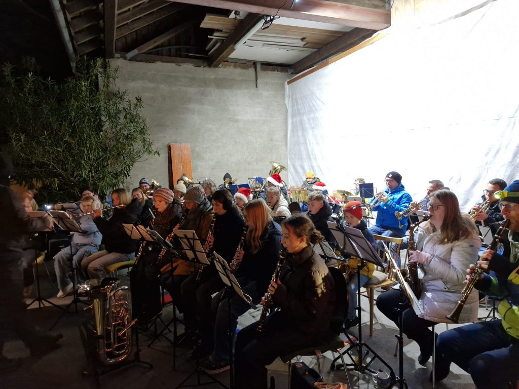 Adventsfenster Weingut Martin